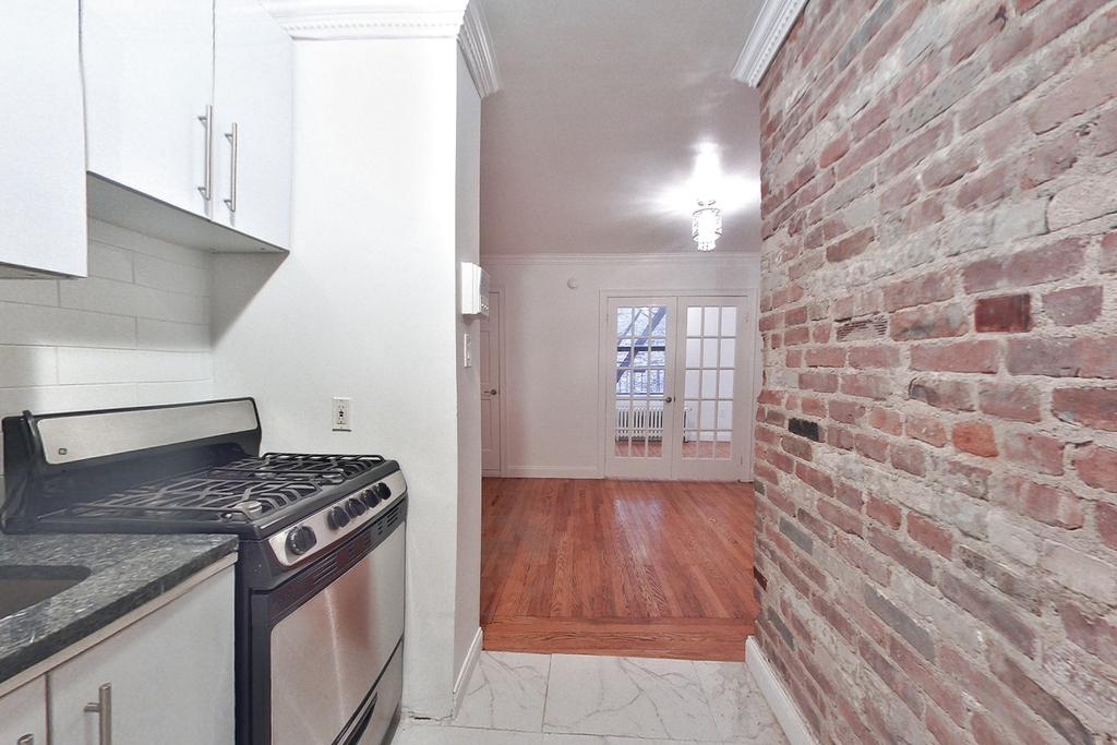 102 East 79th Street - Photo 6