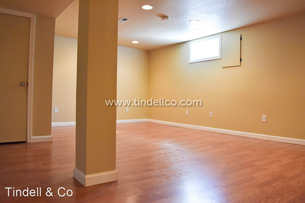 6725 N Delaware Ave - Photo 27