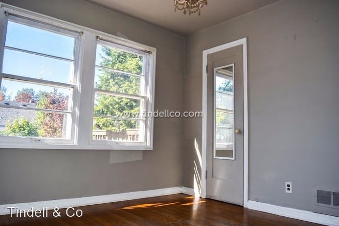 6725 N Delaware Ave - Photo 39