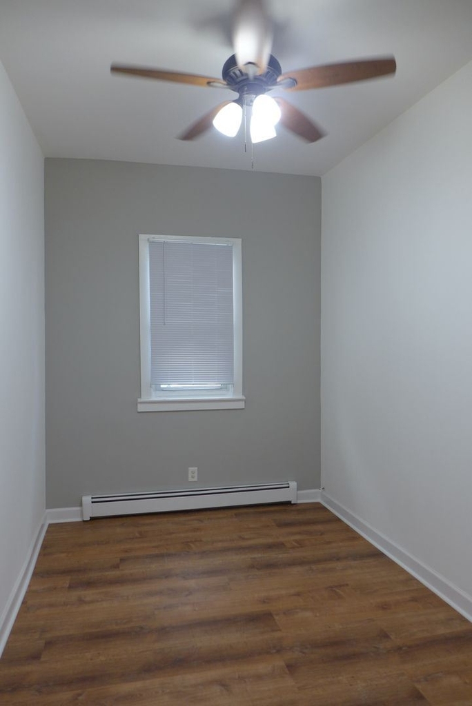 7401 W. Addison Ave. - Photo 5