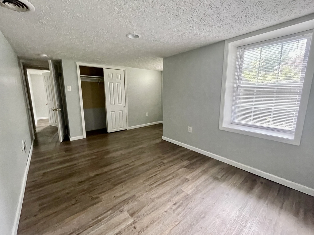 6103 Winthrop Avenue - Photo 15