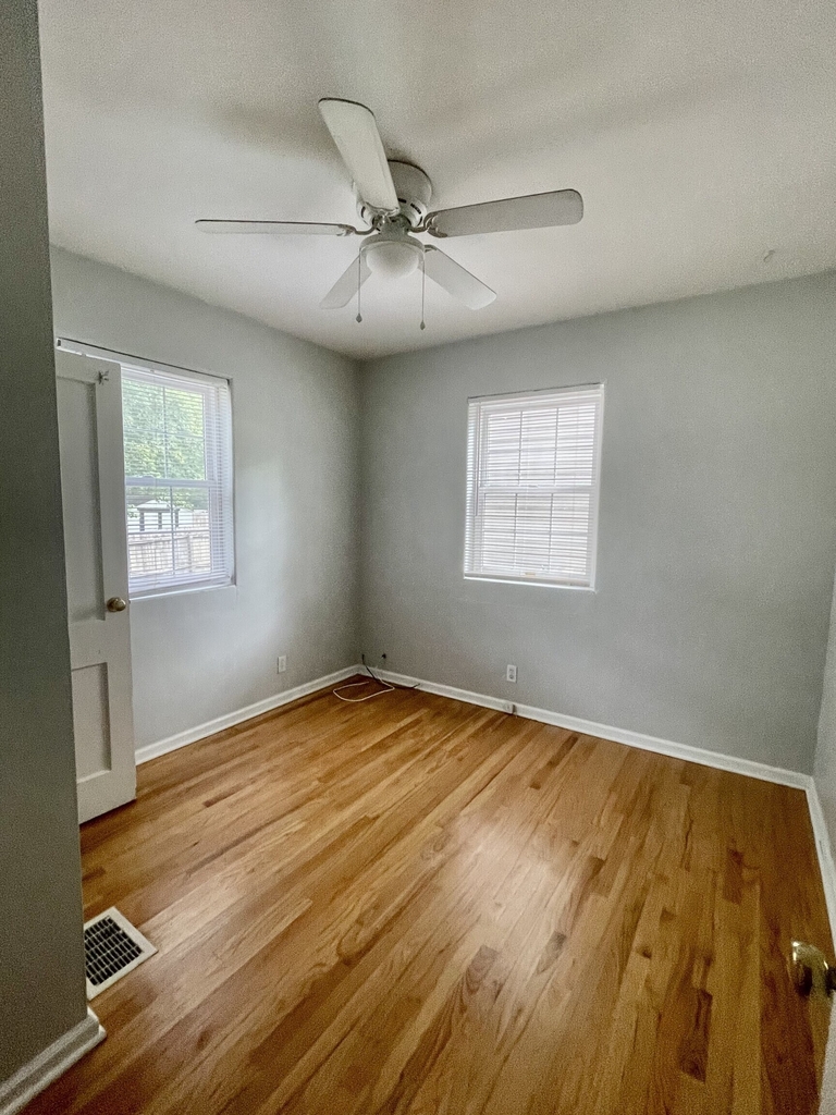 6103 Winthrop Avenue - Photo 6