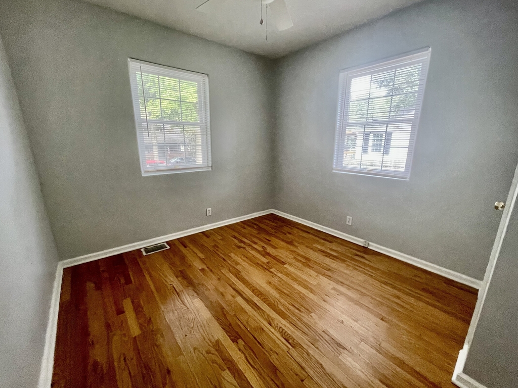 6103 Winthrop Avenue - Photo 5