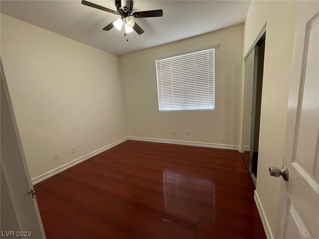 8025 Sunset Creek Street - Photo 17