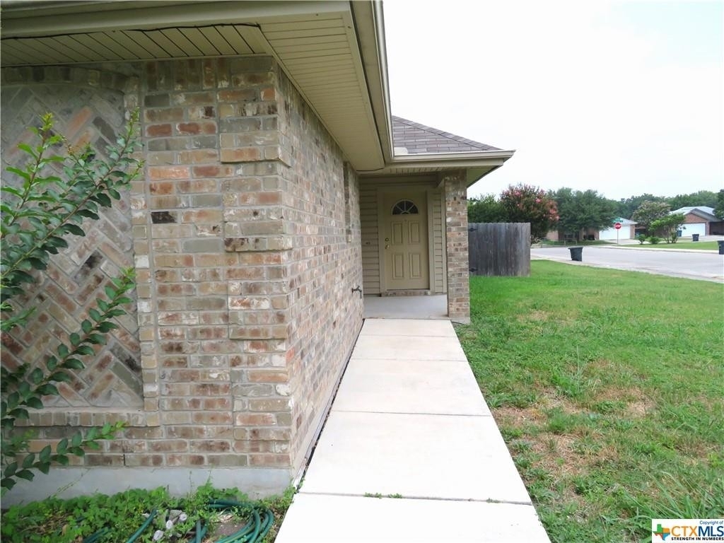 1636 Kimberly Dawn Drive - Photo 1