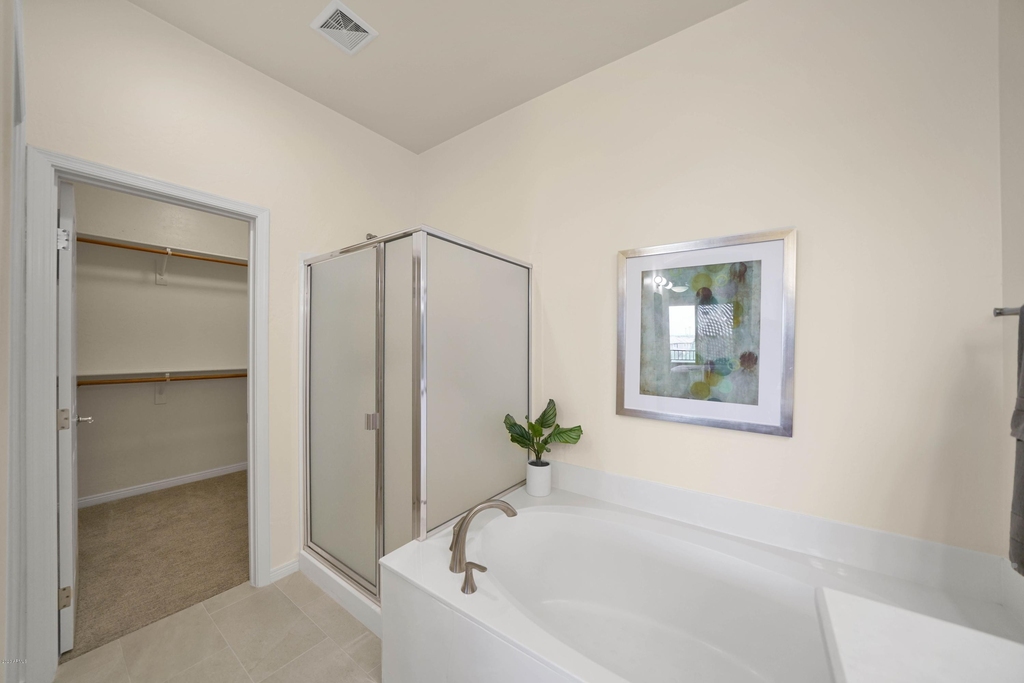 16600 N Thompson Peak Parkway - Photo 17