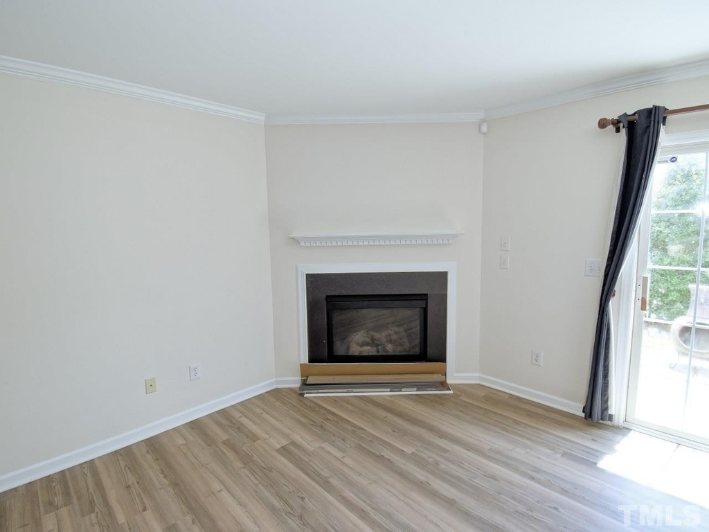 2606 Vega Court - Photo 4