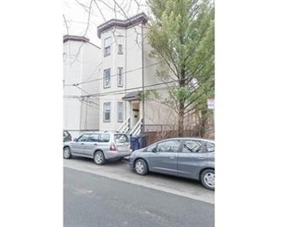 23 Pine St - Photo 2