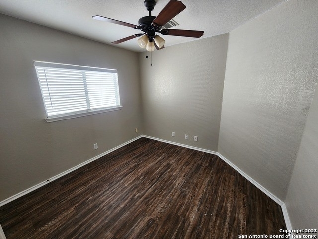 5407 Tomas Circle - Photo 11