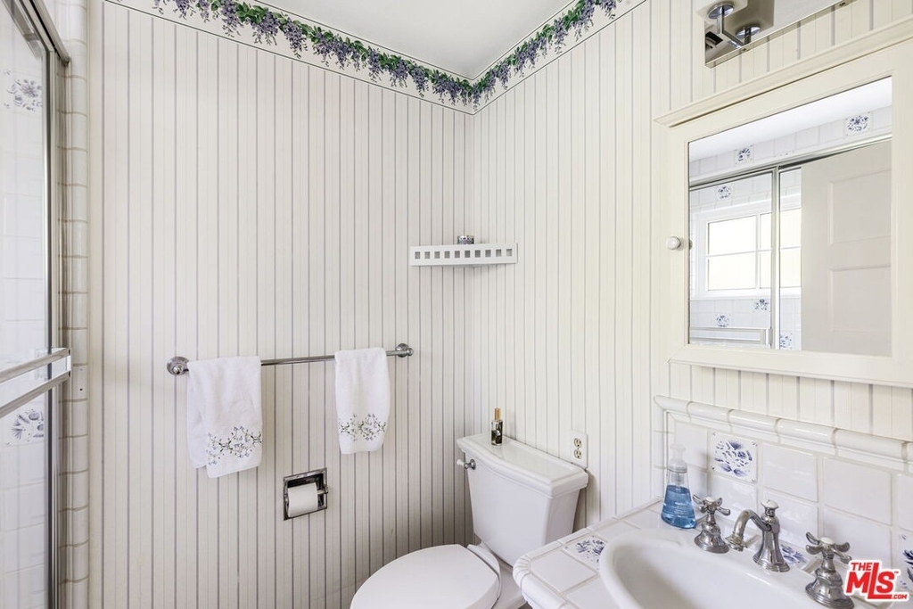 226 Palisades Ave - Photo 27