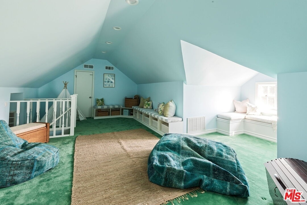 226 Palisades Ave - Photo 44