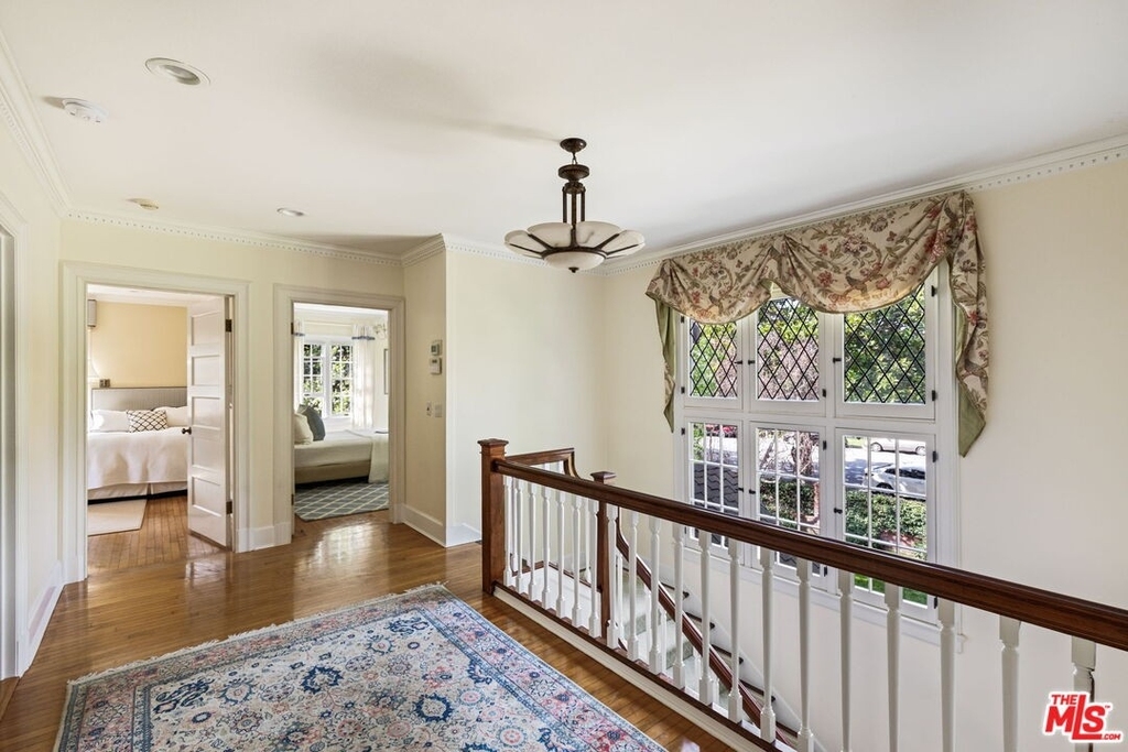 226 Palisades Ave - Photo 29