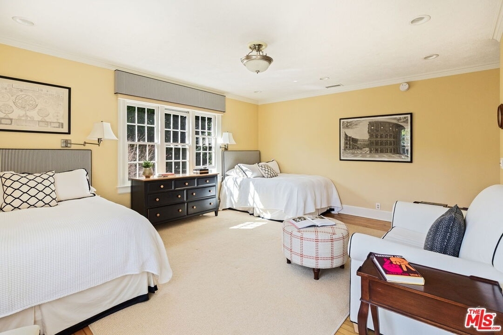 226 Palisades Ave - Photo 40