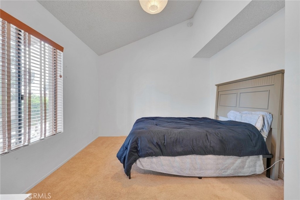 15215 Magnolia Boulevard - Photo 31