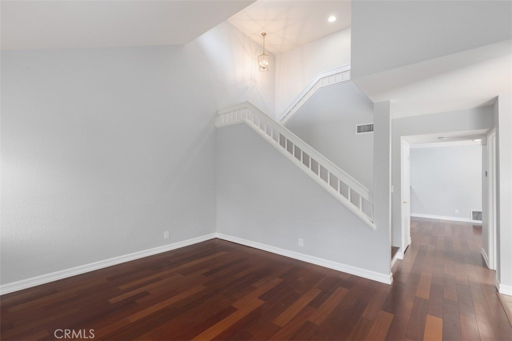 24786 Sutton Lane - Photo 5