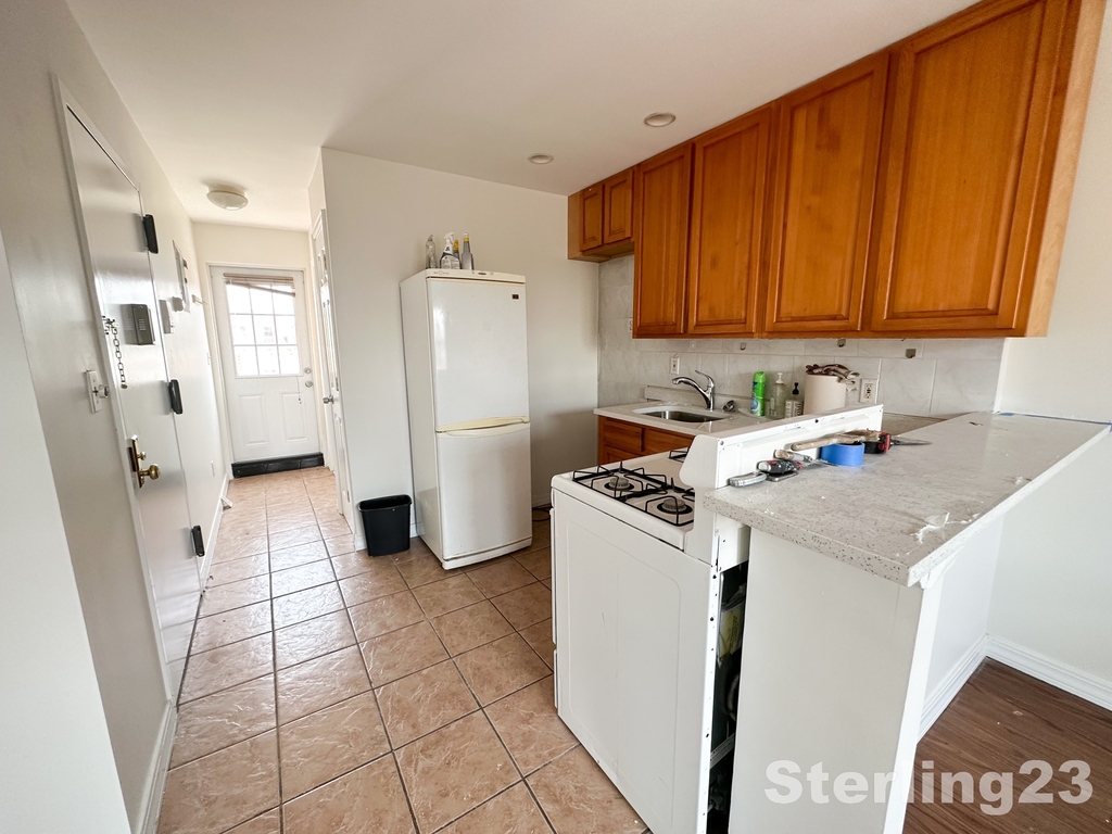 30-37 30th Street - Photo 2