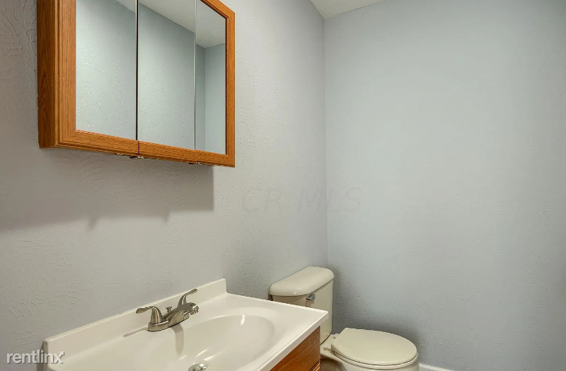 343 Whitethorne Ave - Photo 14