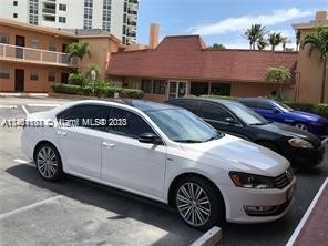 19051 Collins Ave - Photo 13