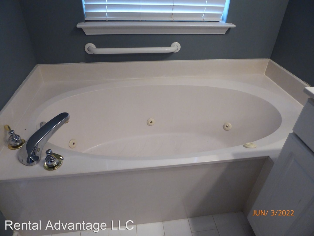 217 Lenox Lane - Photo 22