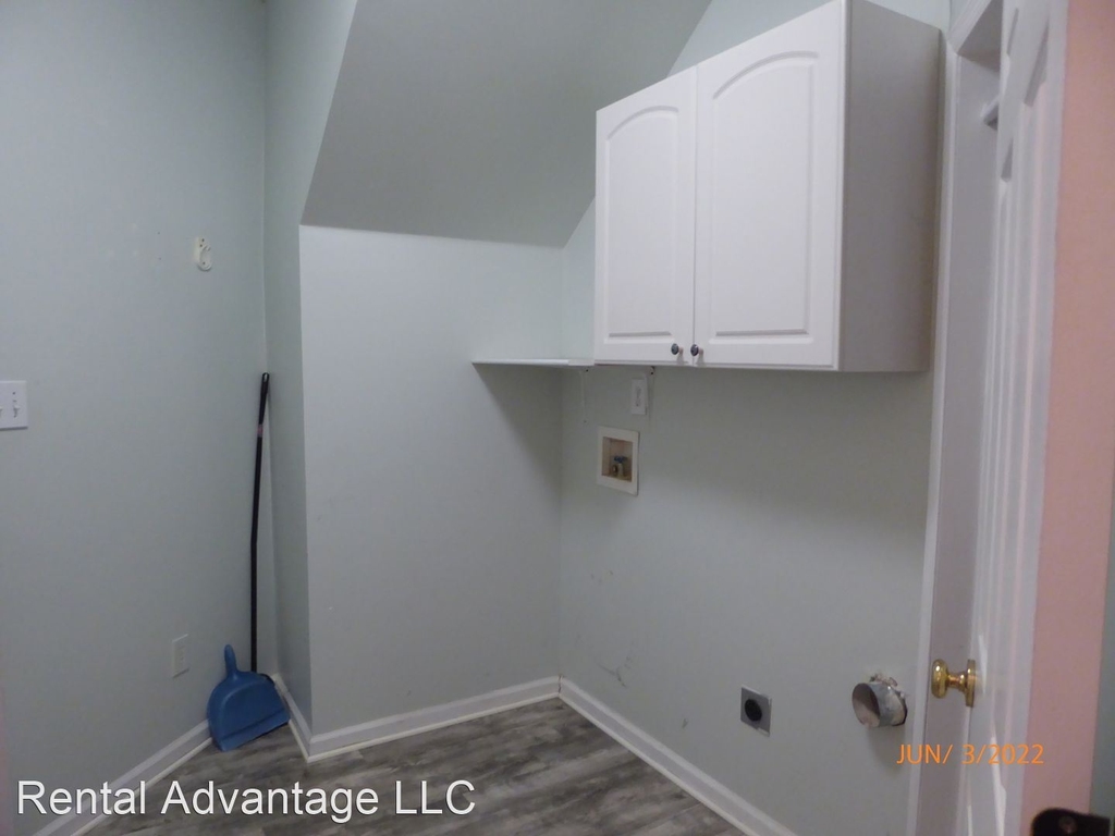 217 Lenox Lane - Photo 18