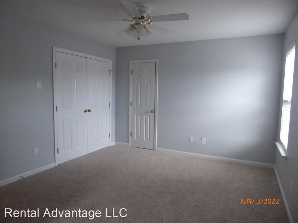 217 Lenox Lane - Photo 16