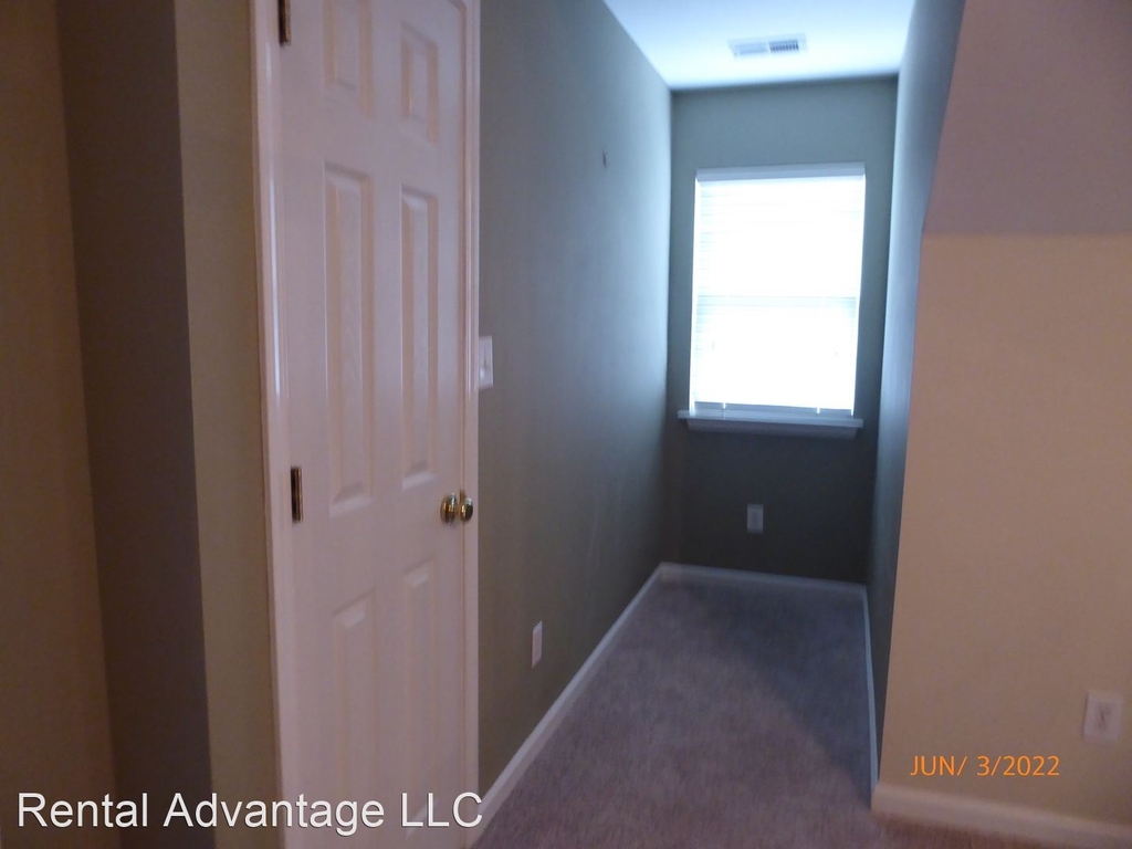 217 Lenox Lane - Photo 14