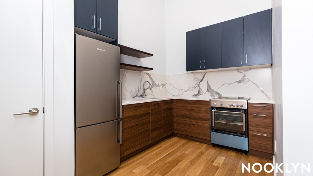 45-57 Davis Street - Photo 5