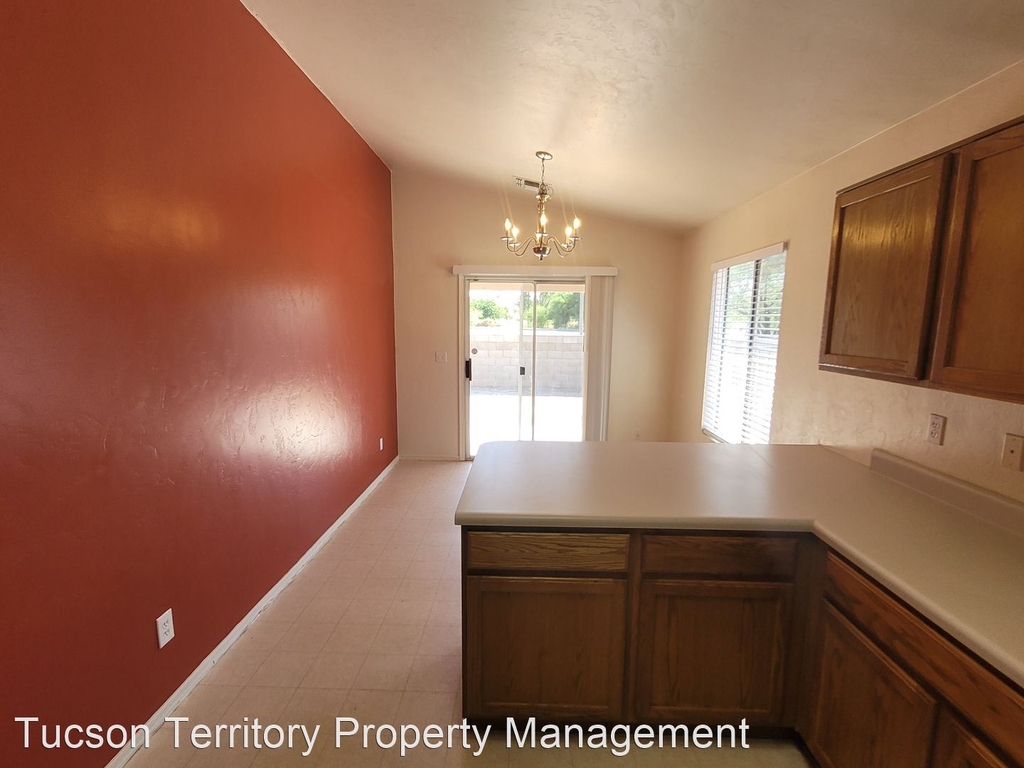 2188 S. Saint Stephen Drive - Photo 14