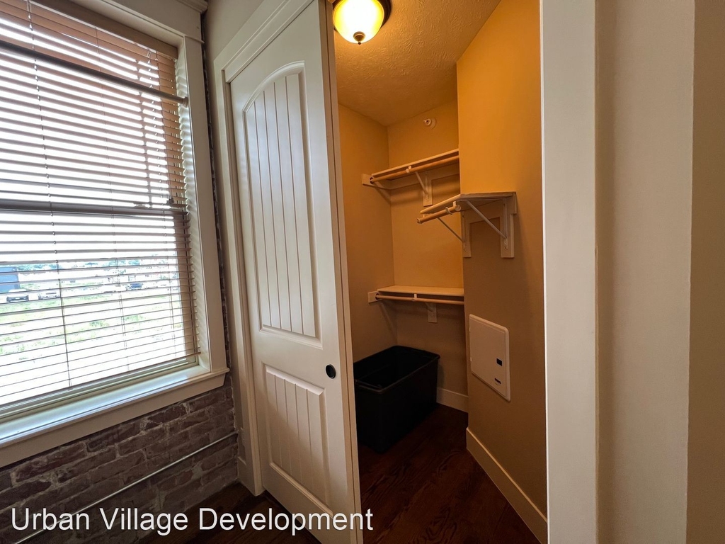 804 Park Avenue - Photo 12