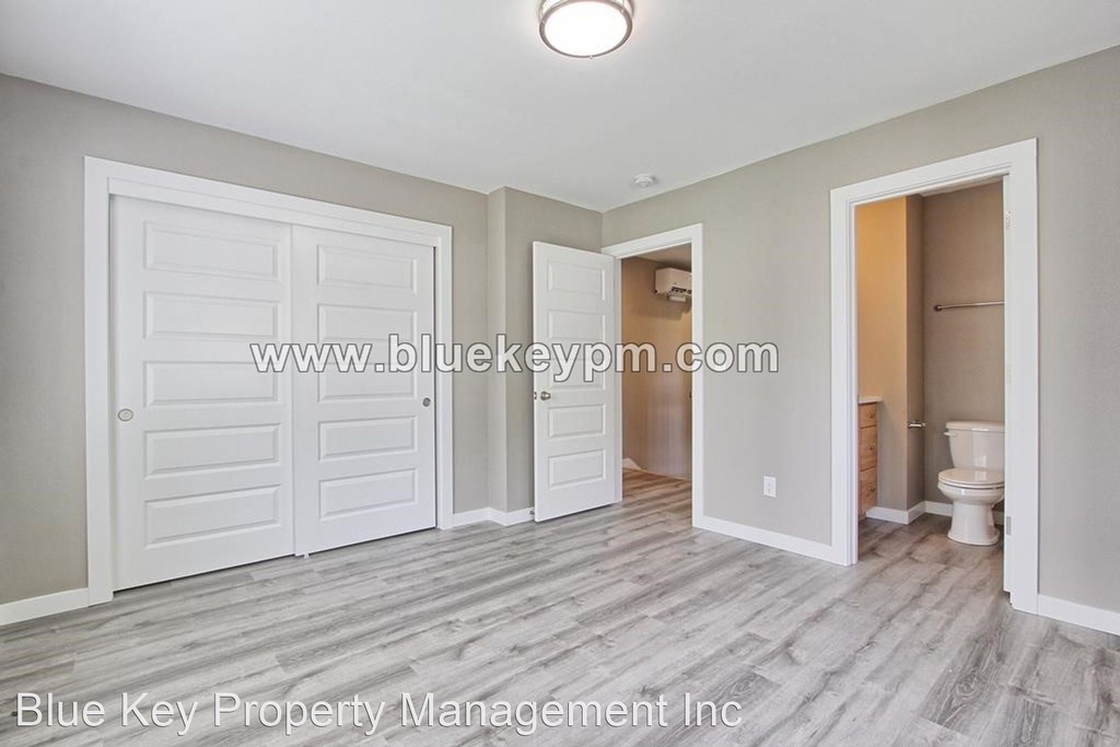 2715 Broadway Street - Photo 8