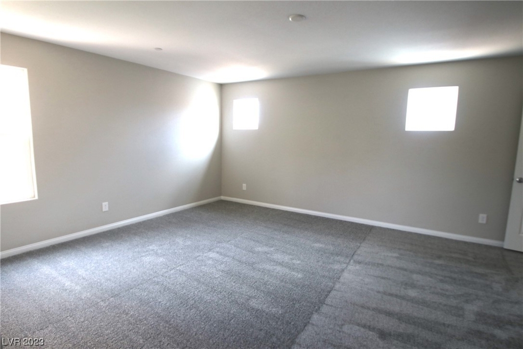 9261 Jade Lagoon Street - Photo 13