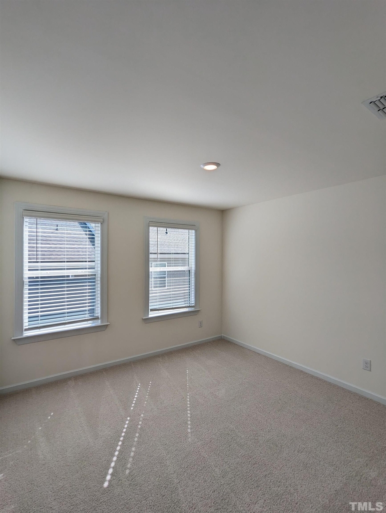 7005 Gentle Pine Place - Photo 26