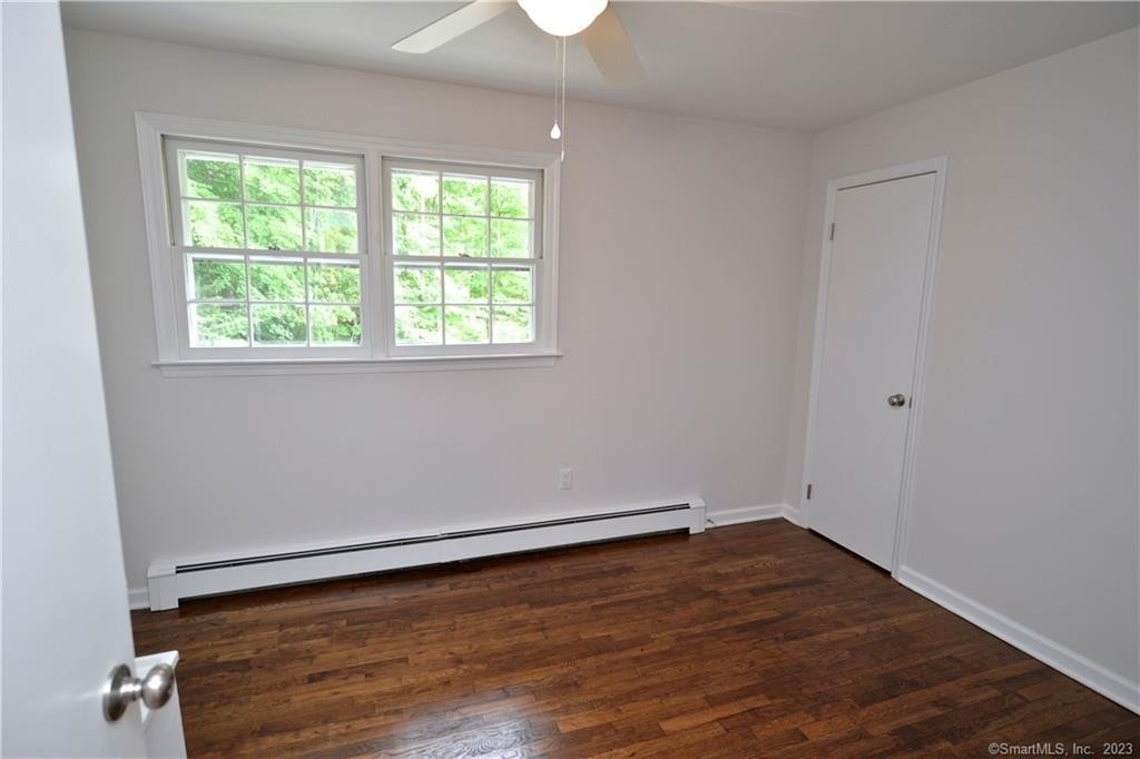 507 Danbury Road - Photo 13