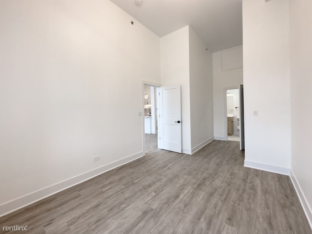 4731 N. Western, Unit A502 - Photo 16