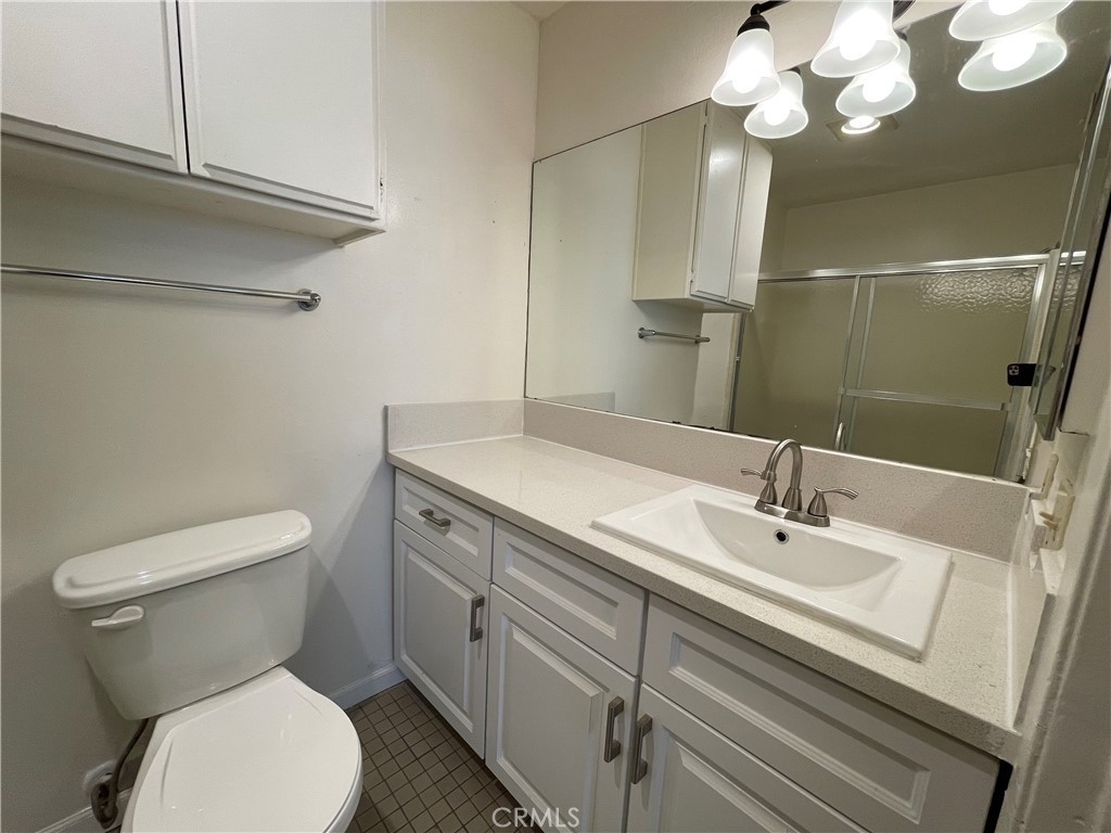 14105 Califa Street - Photo 12