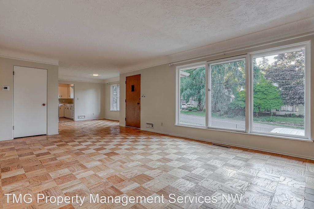 7635 Sw Capitol Hill Road - Photo 2