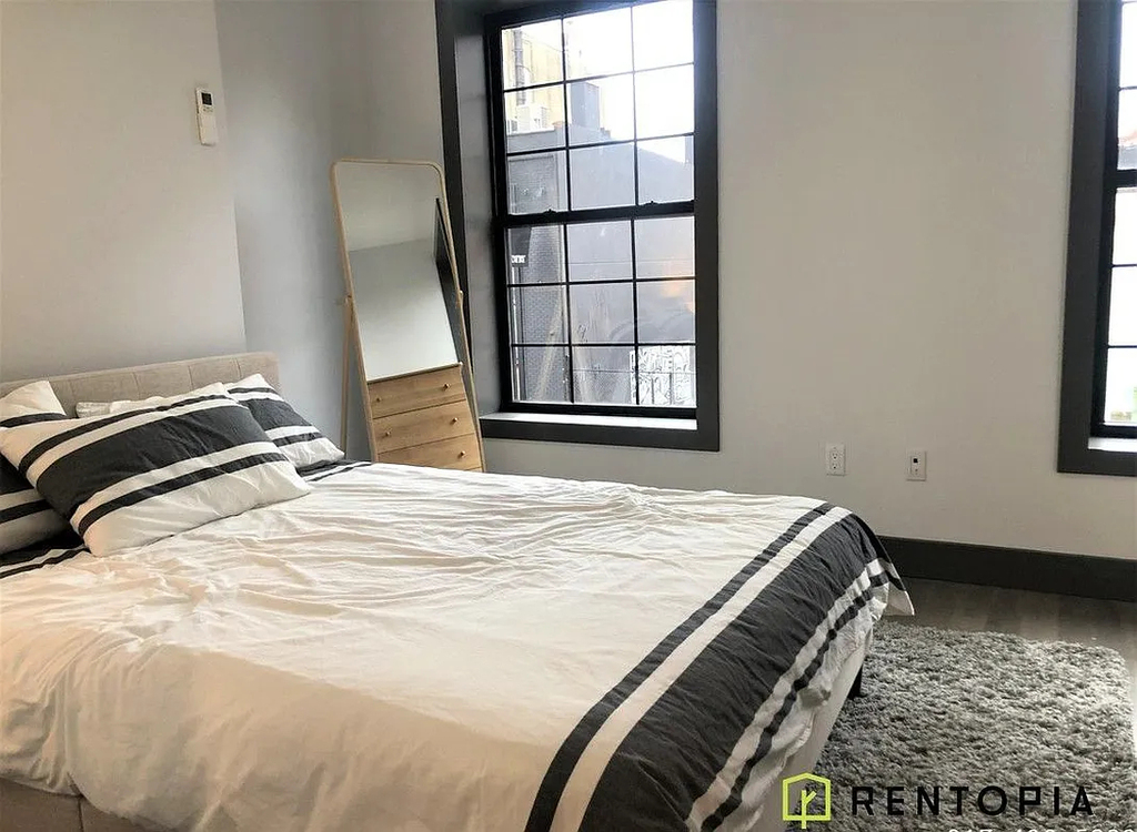 144 North 11th Street - Photo 2