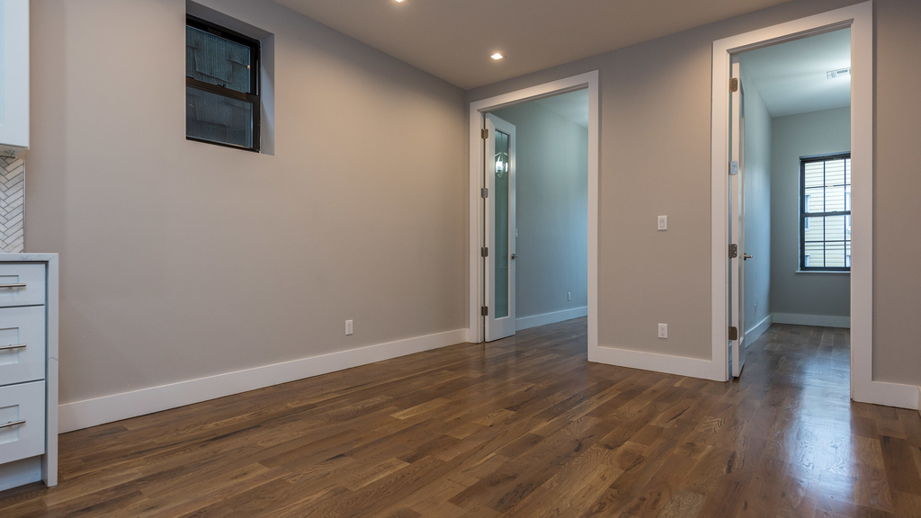 107 Skillman Avenue #3R - Photo 4