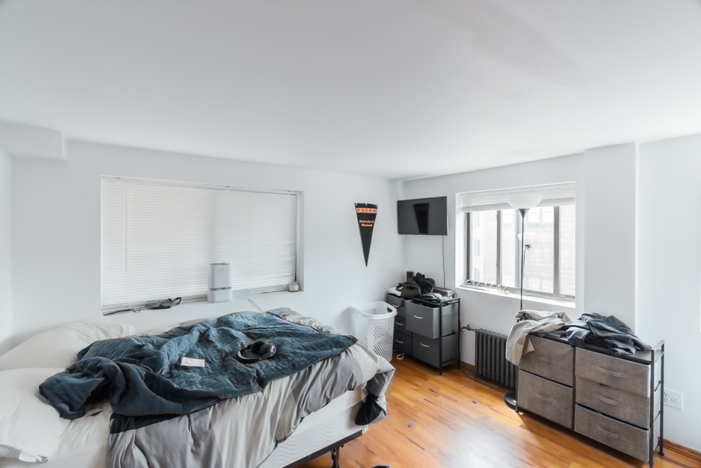 29 7th Avenue South - Photo 1