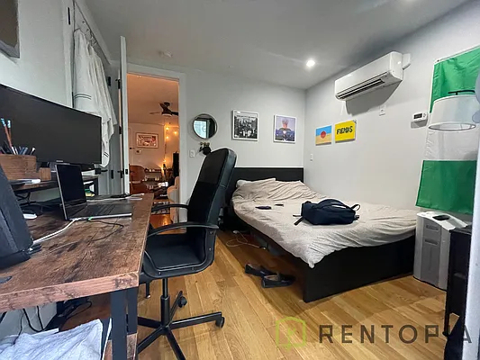 854 Metropolitan Avenue - Photo 7