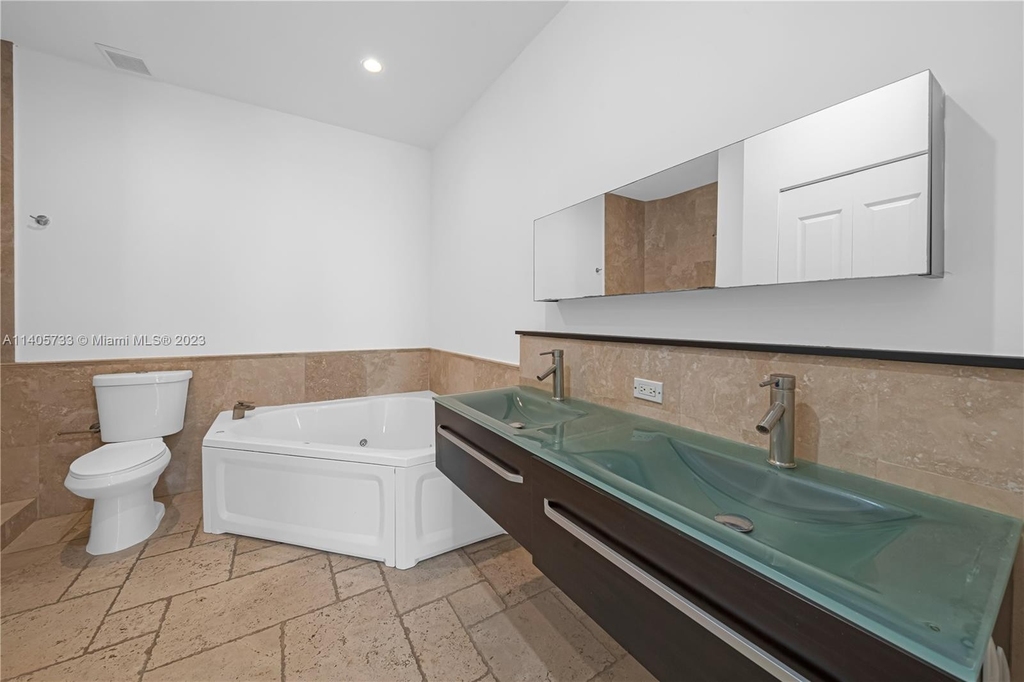 1101 101st St - Photo 32