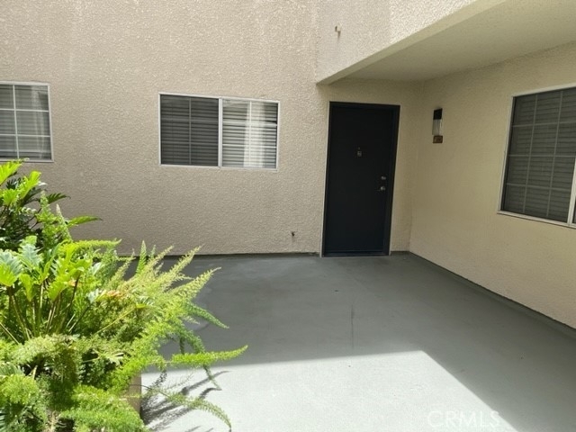 21450 Burbank Boulevard - Photo 35