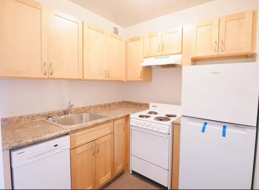 169 East 91st Street - Photo 5