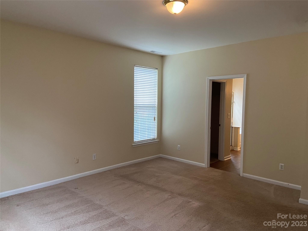 3936 Caldwell Ridge Parkway - Photo 6