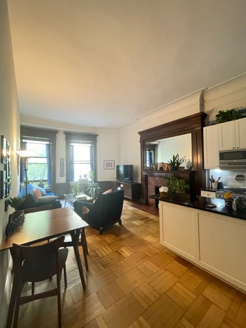 14 West 76th Street - Photo 1