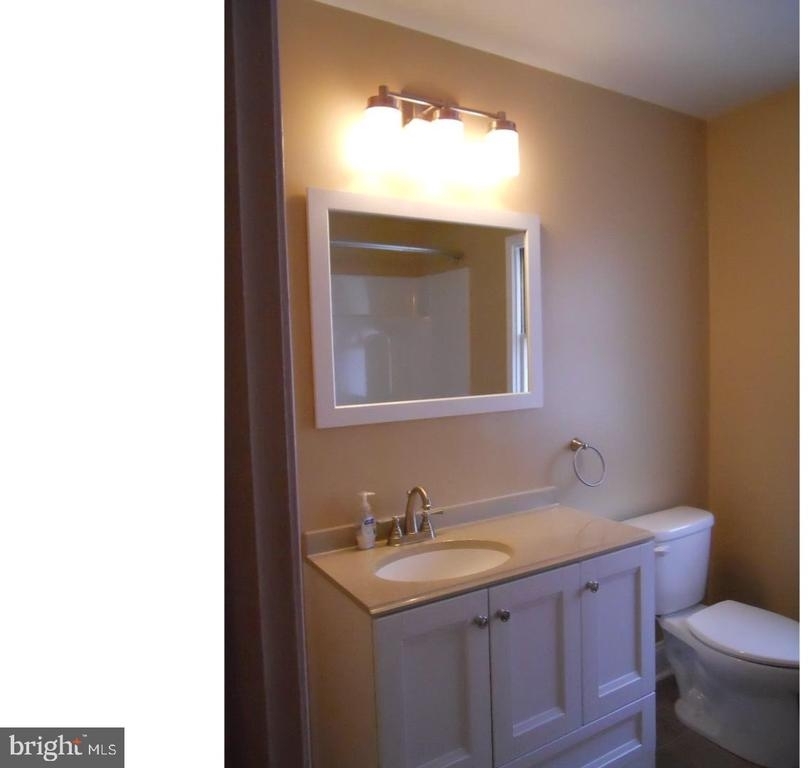 249 E Marthart Ave - Photo 10