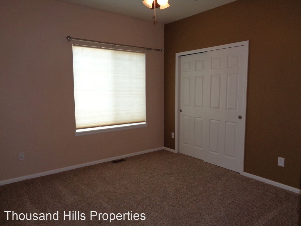 8142 Silver Glen Drive - Photo 8