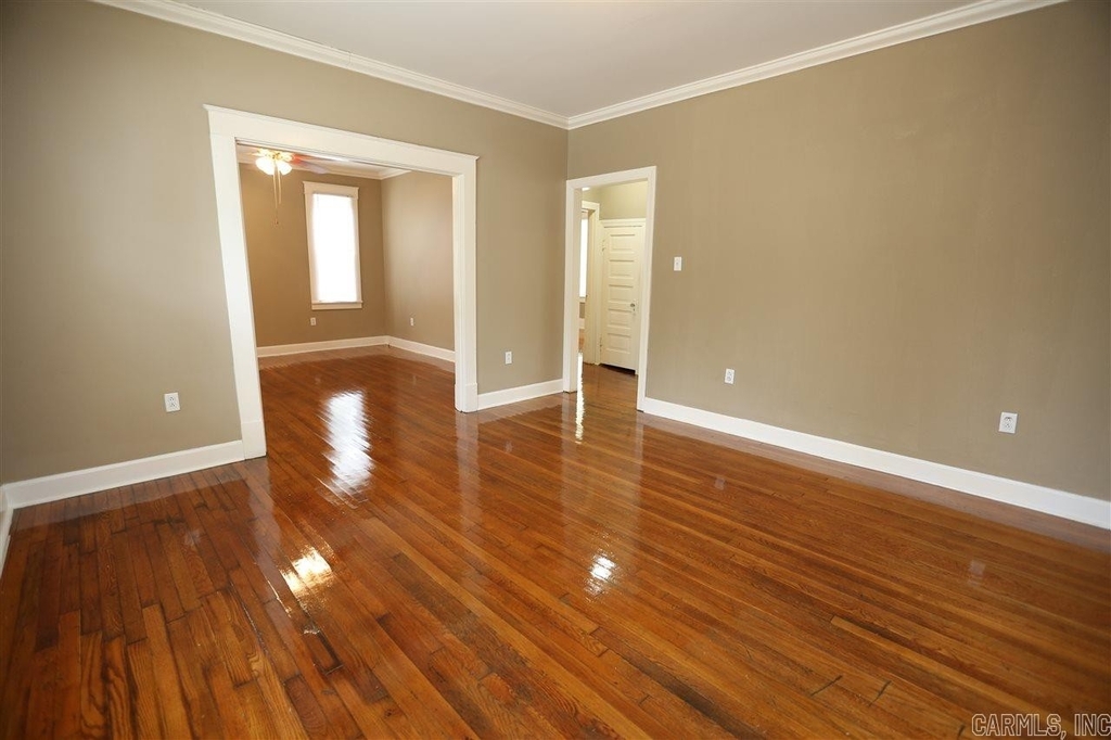 3711 W Markham - Photo 6