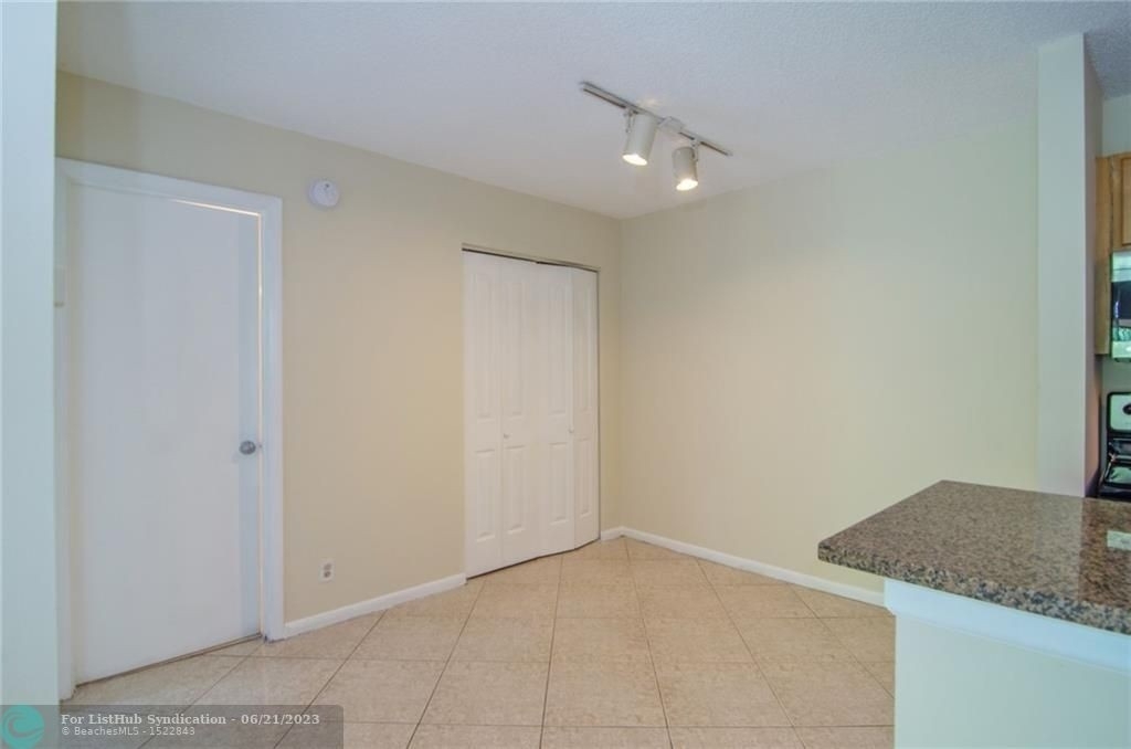 10701 Cleary Blvd - Photo 14