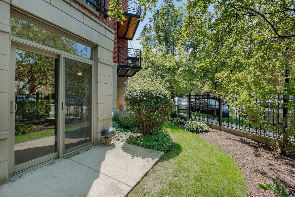 1407 S Halsted Street - Photo 16